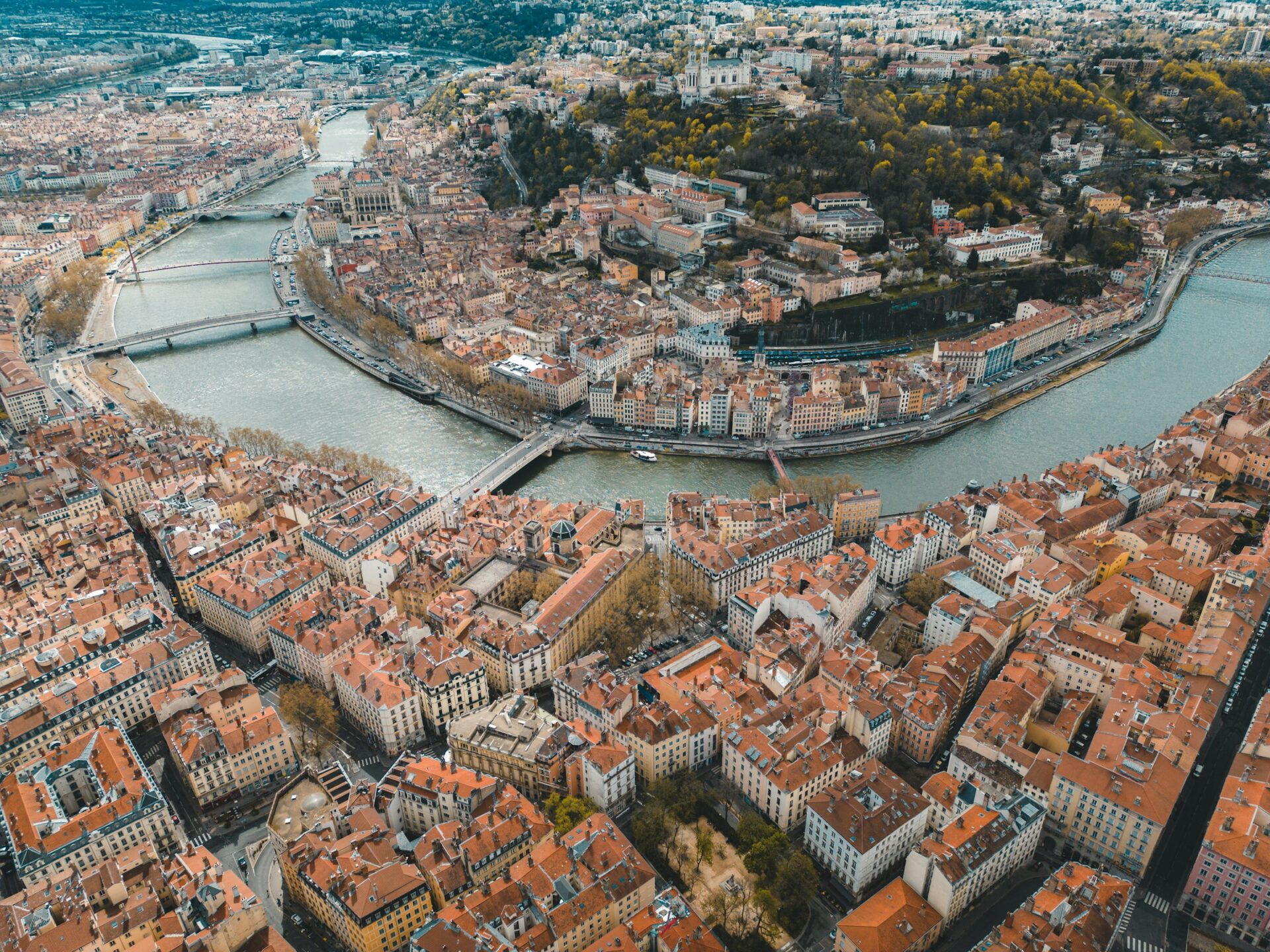 willian-justen-de-vasconcellos-Q8W2RhZgO6U-unsplash (1)